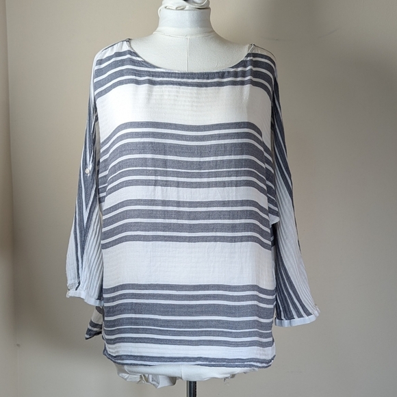 Ann Taylor LOFT Striped Cotton Top (Size L) ⚓️✨ - Picture 1 of 6